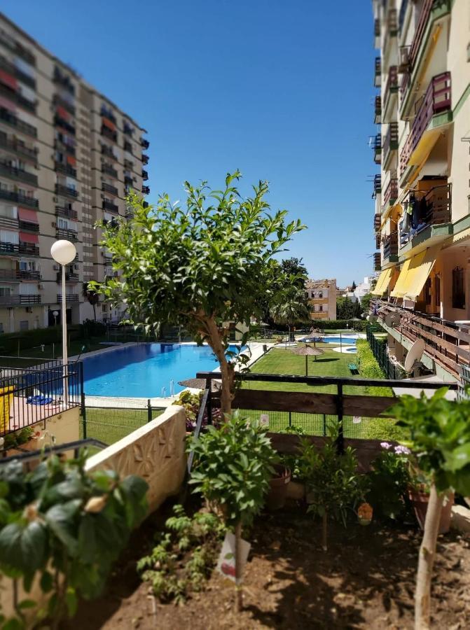 Sun&Relax Apartment By The Beach Benalmadena Costa Екстериор снимка